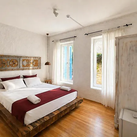 Kozanogluhan Hotel Alaçatı