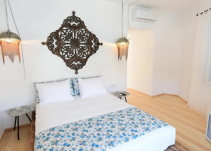 Szálloda Kozanogluhan Butik Ciftlikkoyu