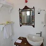 Kozanogluhan Alacati 3*